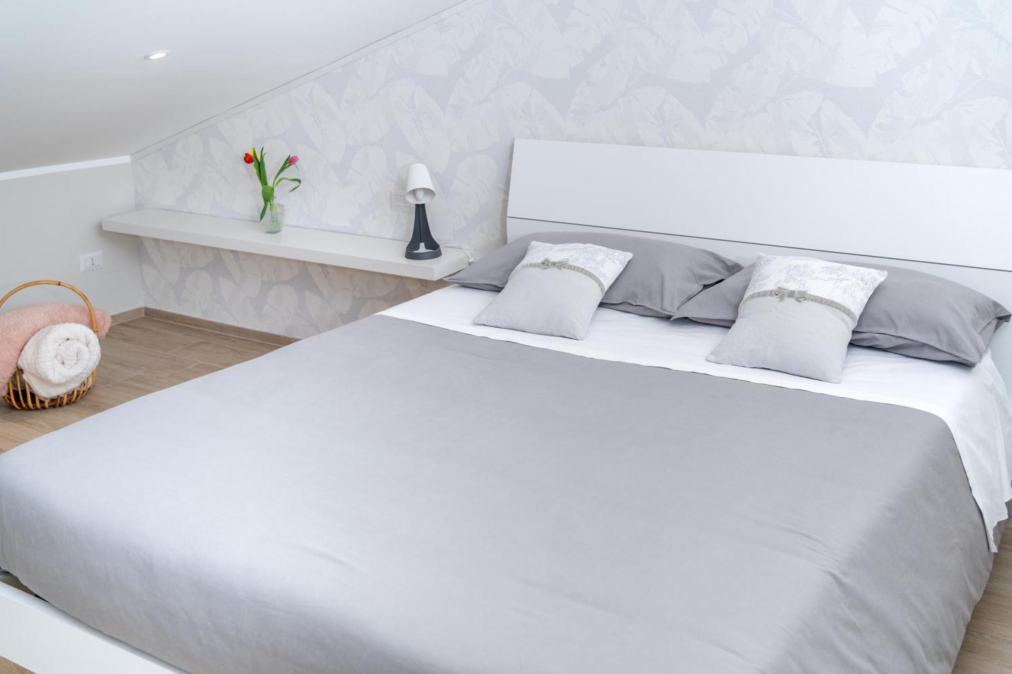 Otium Rooms / Camere E Appartamenti Morrovalle Eksteriør bilde