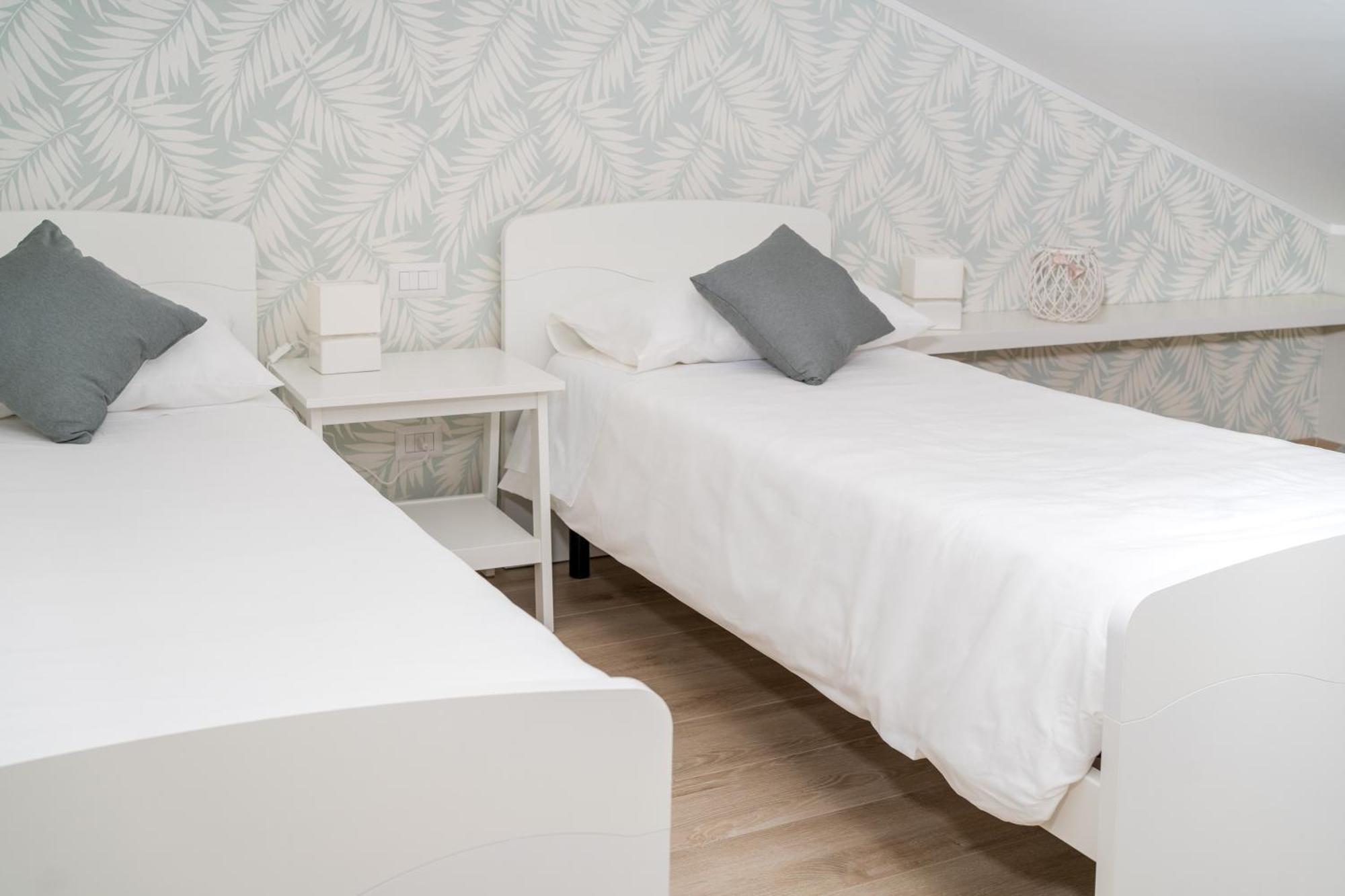 Otium Rooms / Camere E Appartamenti Morrovalle Eksteriør bilde